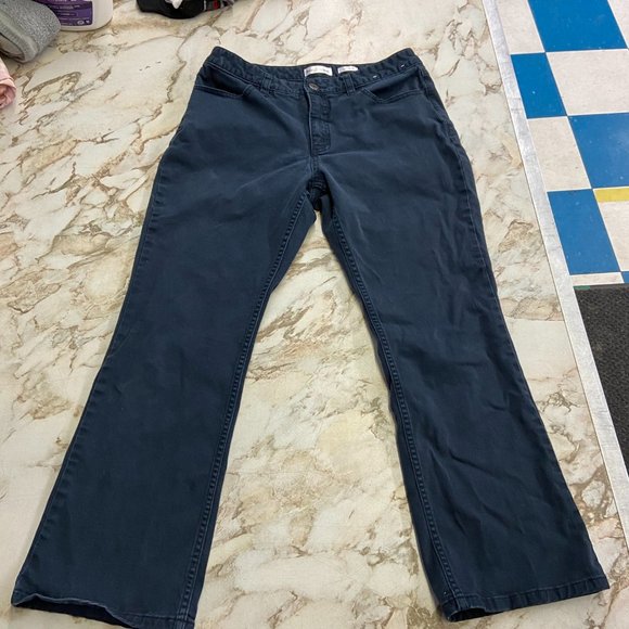 Northern Reflections Weekend Chinos - Size 8P - Picture 2 of 6